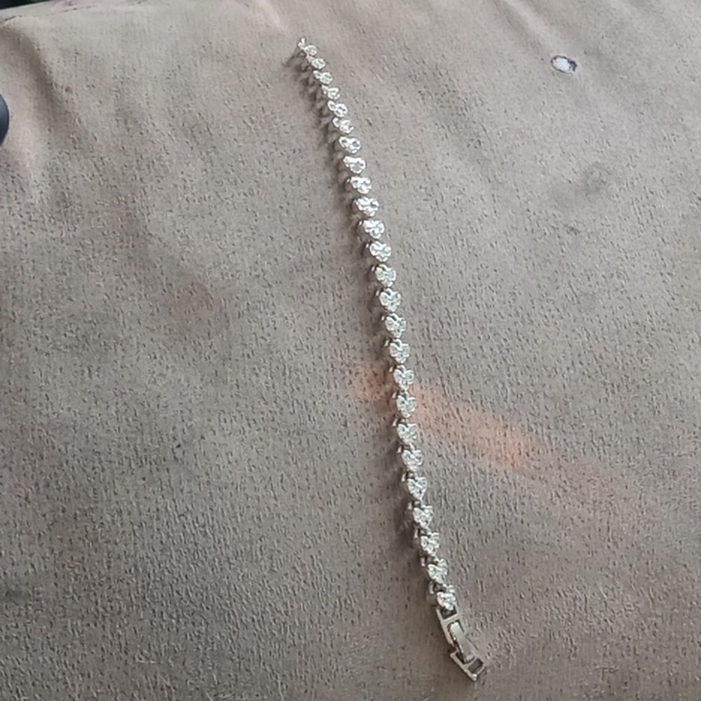 14kt white gold diamond bracelet